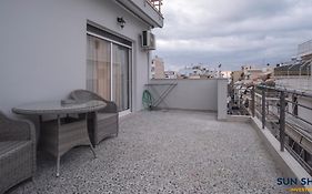 Explore Greece From Lovely City Centre Apartment